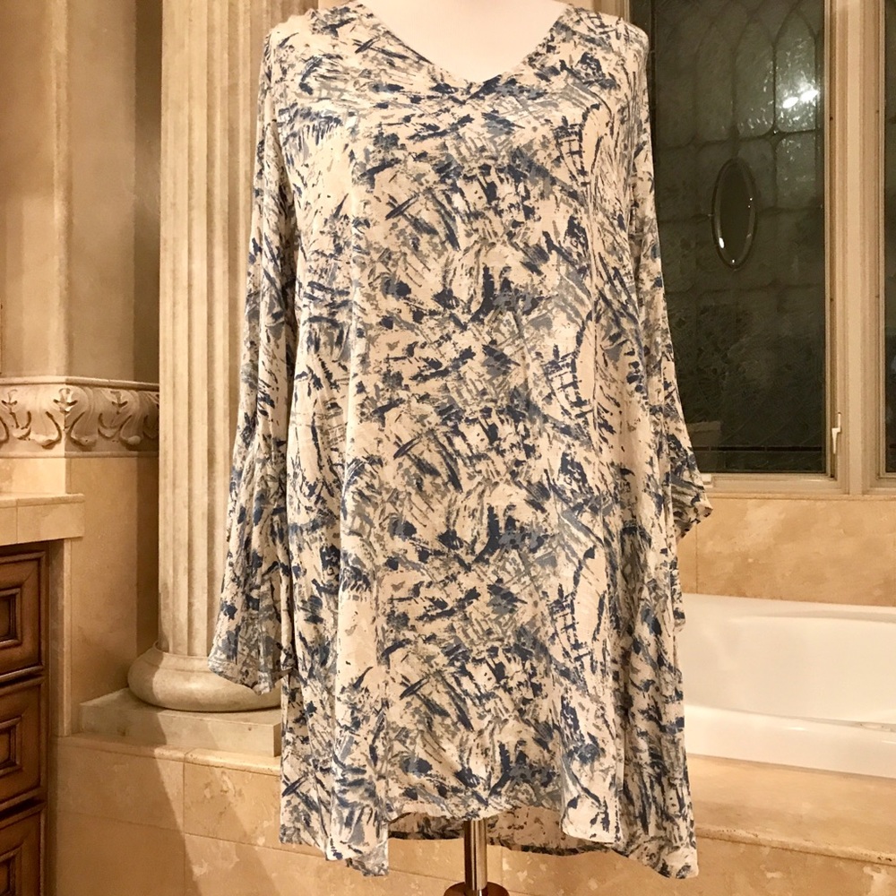 Boho Flowy Dress Keyhole Back, NWOT size M